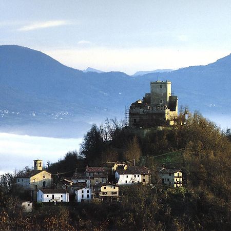 Casavacanzedezza Montecalvo Versiggia Eksteriør billede