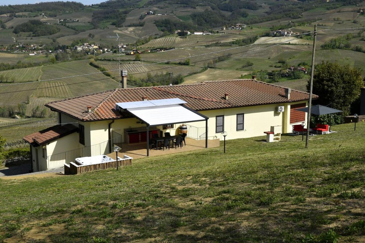 Casavacanzedezza Montecalvo Versiggia Eksteriør billede