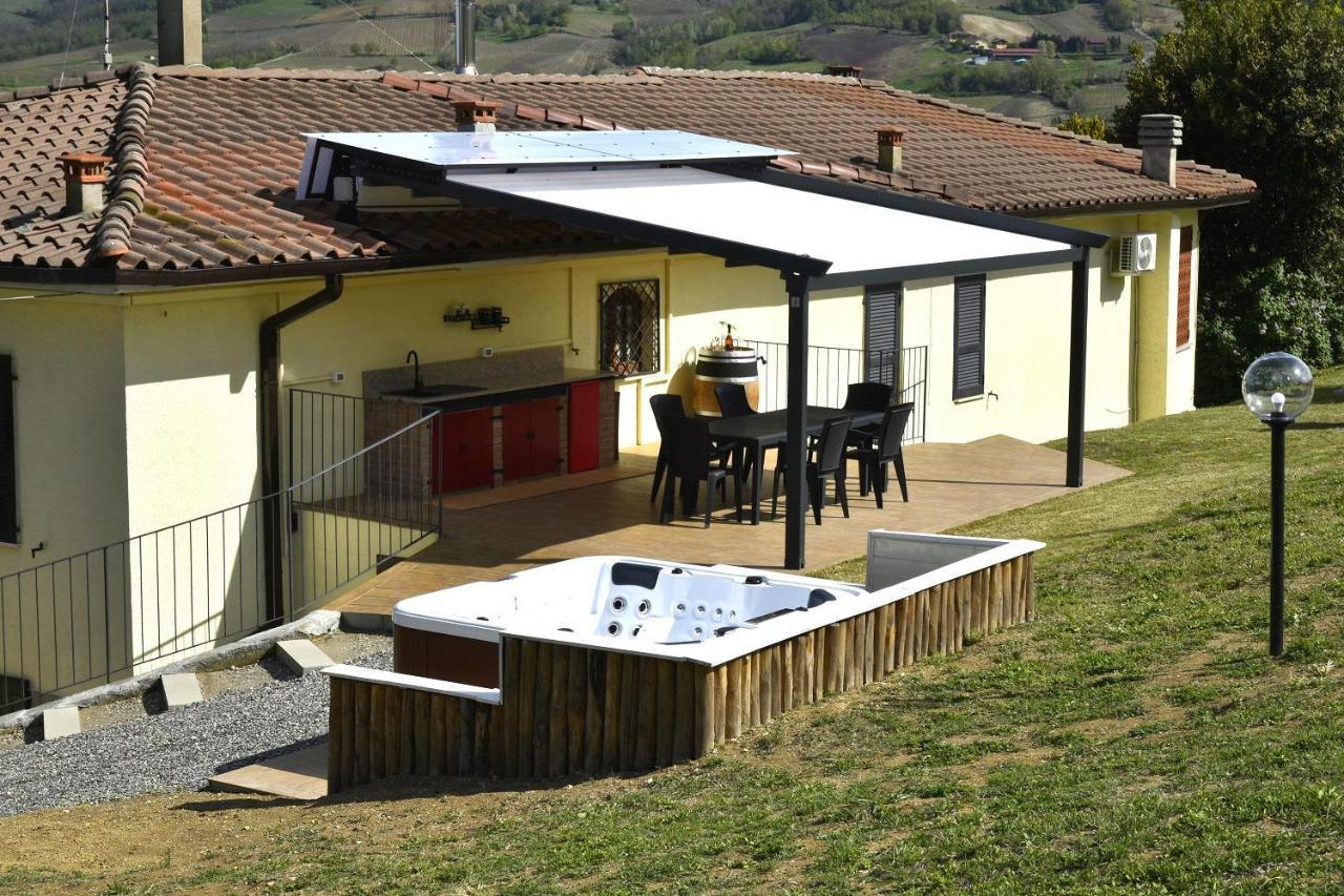 Casavacanzedezza Montecalvo Versiggia Eksteriør billede