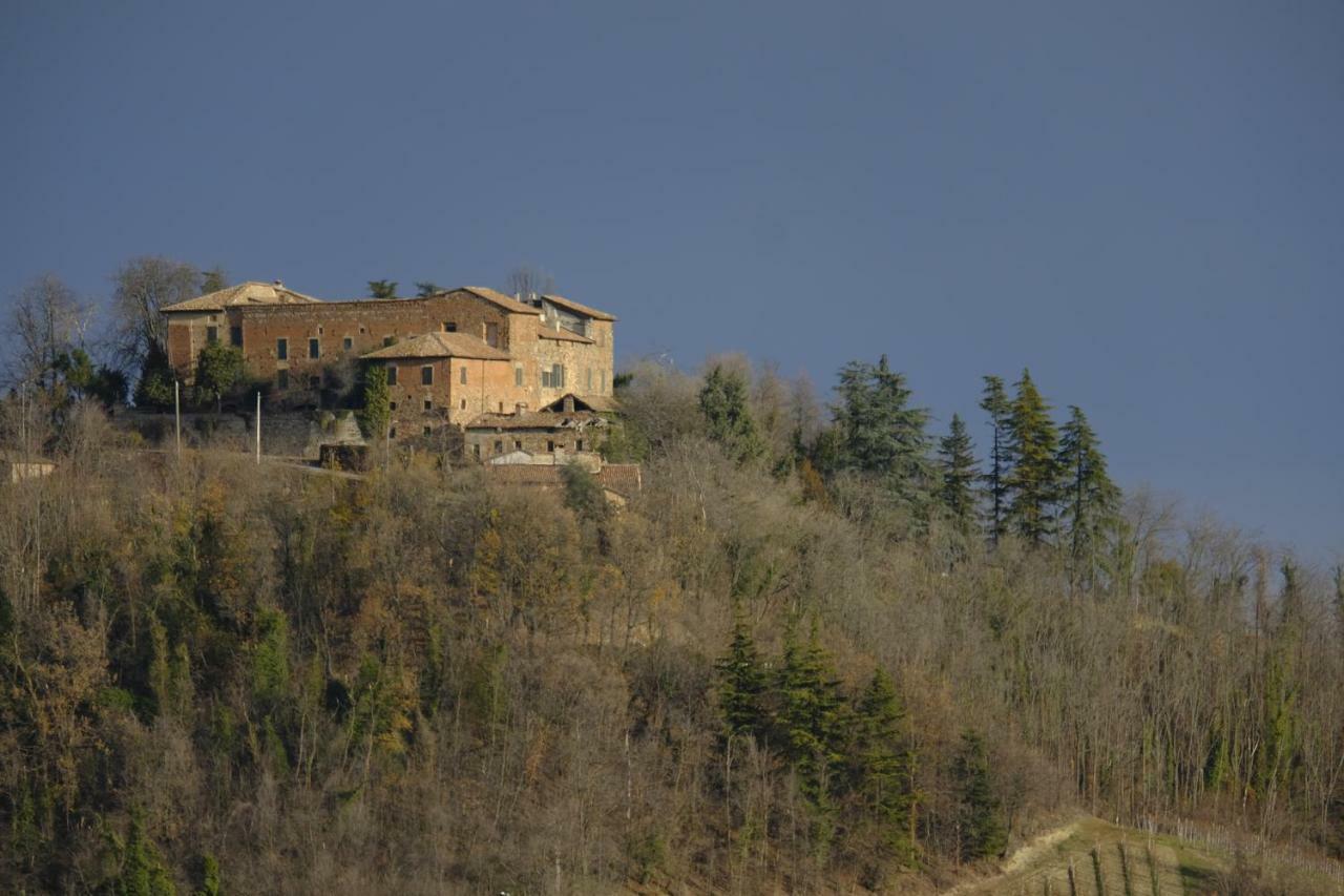 Casavacanzedezza Montecalvo Versiggia Eksteriør billede